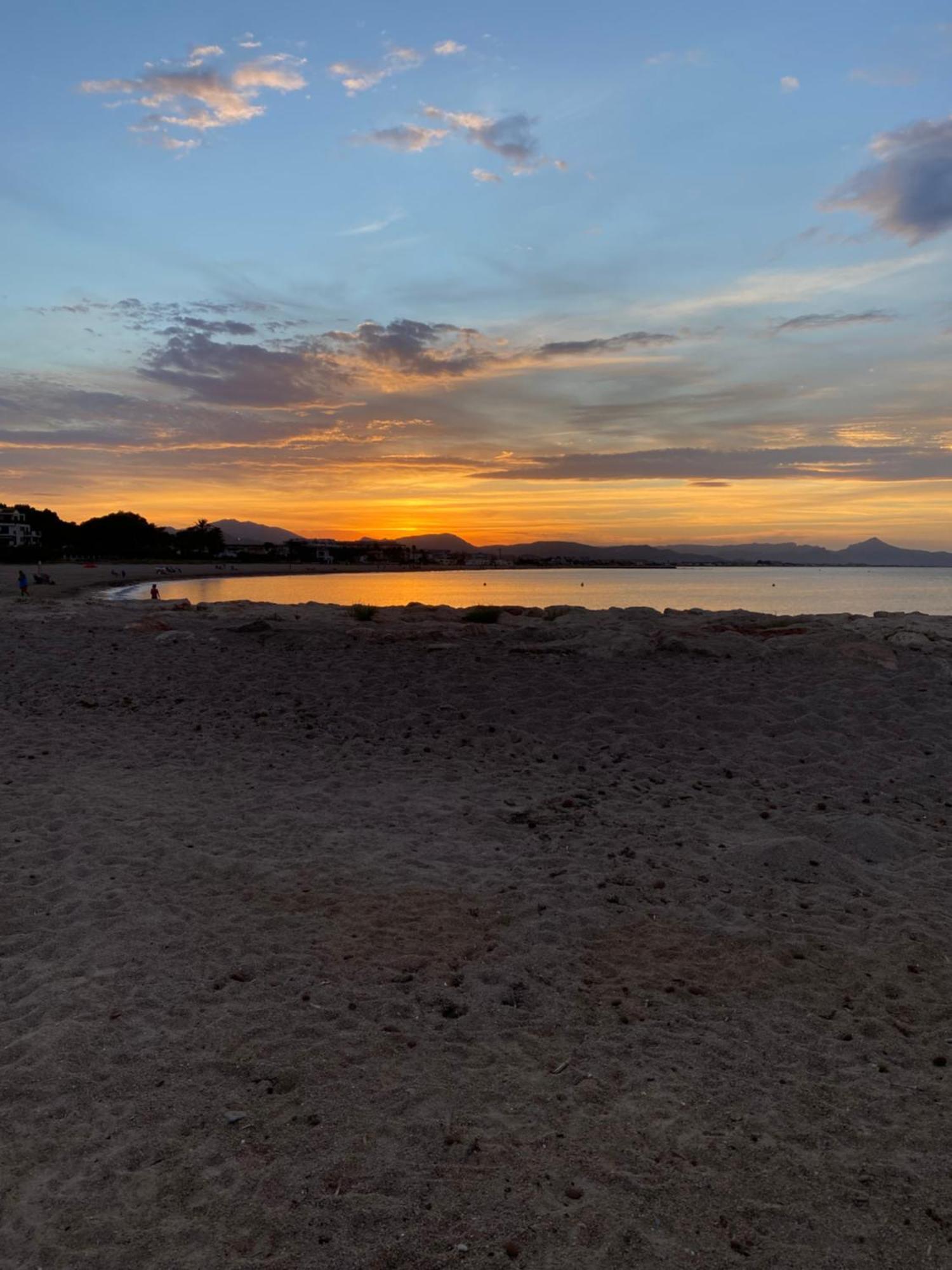 Vacacional En * Denia